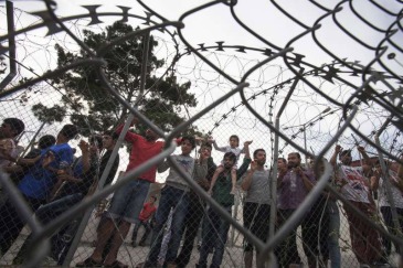 Asylum-seekers in a holding centre on Greece’s Samos Island. Photo: UNHCR/A. D’Amato
